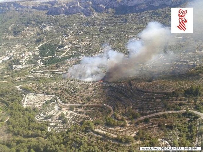 Incendio en La Vall de Gallinera (Alicante)