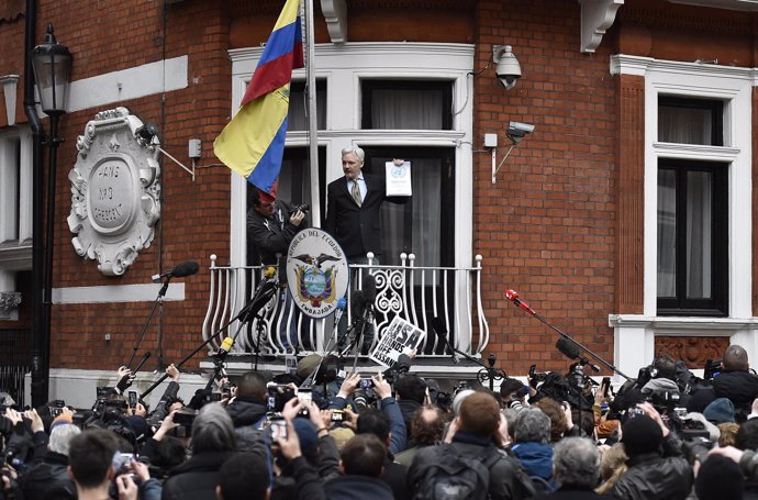 El fundador de Wikileaks, Julian Assange, en la Embajada de Ecuador en Londres