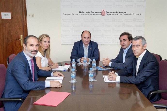 Manu Ayerdi, con la Asociación de Empresarios de la Sakana.