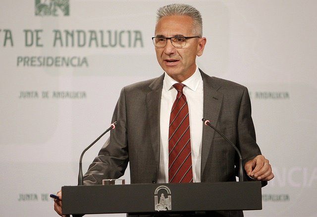 El portavoz del Gobierno andaluz, Miguel Ángel Vázquez, en rueda de prensa