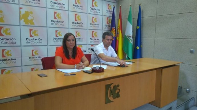 Carrillo y Sánchez informan de los acuerdos de la junta de gobierno