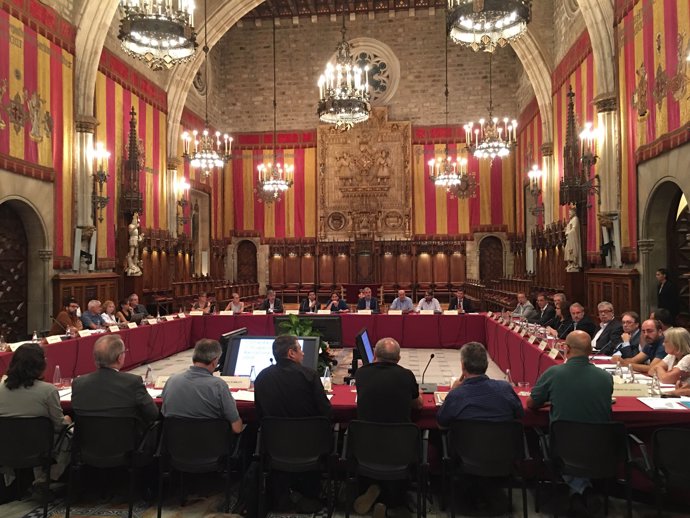 Primera reunión de la Taula d'Ocupació de Barcelona para elaborar el EOB
