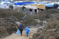 Cada vez más inmigrantes de Calais abandonan el 'sueño británico' para quedarse en Francia