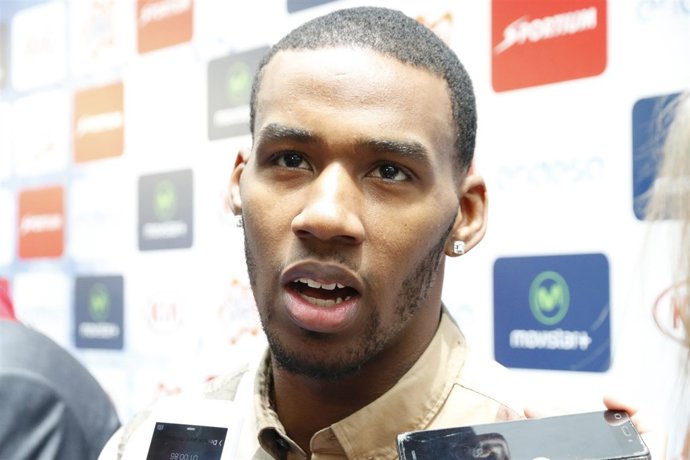 Darius Adams, (LABORAL KUTXA BASKONIA)