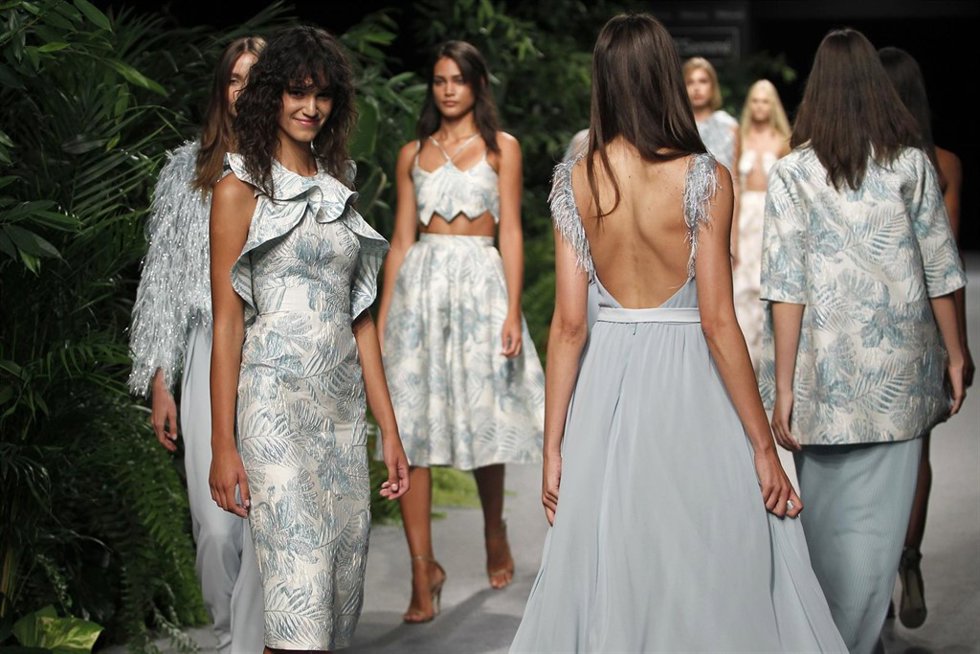 Desfile de Mónica Cordera/ UGO CAMERA