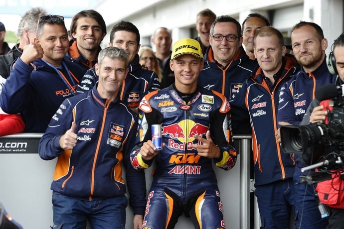  Bo Bendsneyder Con El Equipo Red Bull KTM Ajo