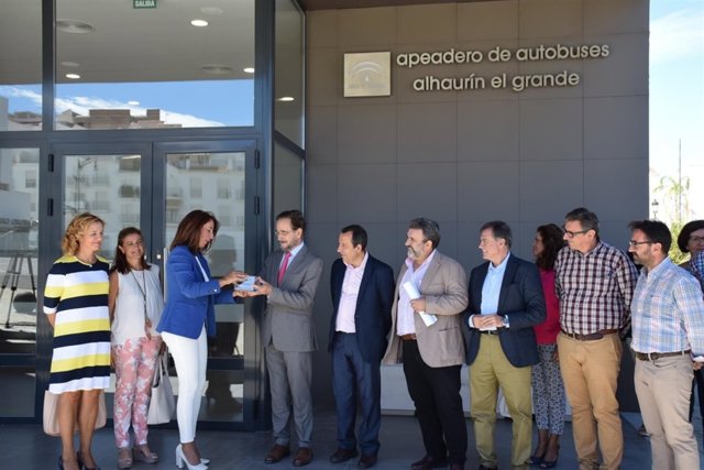 Entrega junta a alhaurin el grande de estación de autobuses