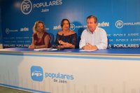 PP critica en Jaén los "graves problemas de la sanidad", que "sigue de vacaciones"