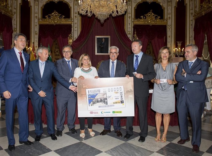 La ONCE conmemora con un cupón el 90 aniversario de Radio Cádiz