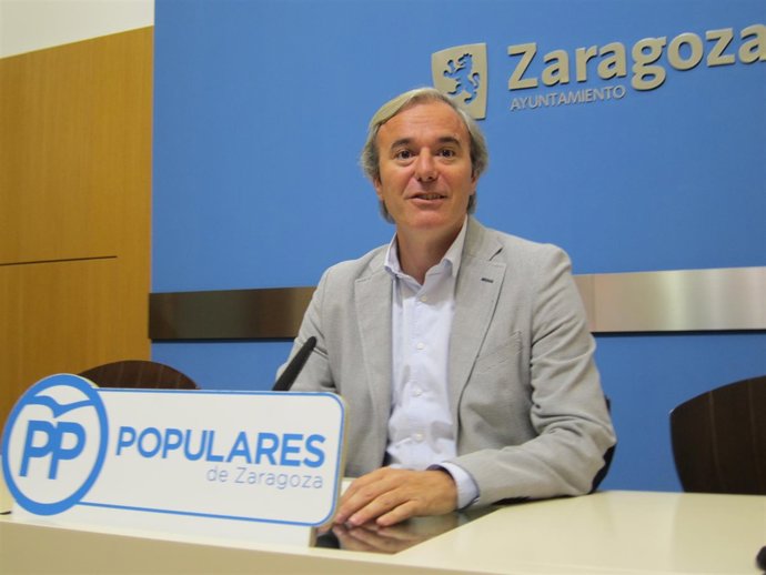 El portavoz del PP, Jorge Azcón