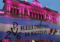 Reino Unido y Argentina acuerdan retirar las restricciones sobre las aguas de las Malvinas
