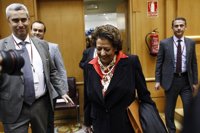 Barberá pide la baja a petición de Génova pero se aferra al escaño: "Expreso mi voluntad de no dimitir del Senado"