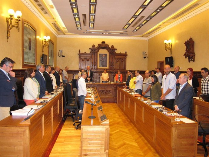 Pleno Minuto De Silencio En Memoria Ex Edil Fallecido Andrés Avelino Álvarez Cos