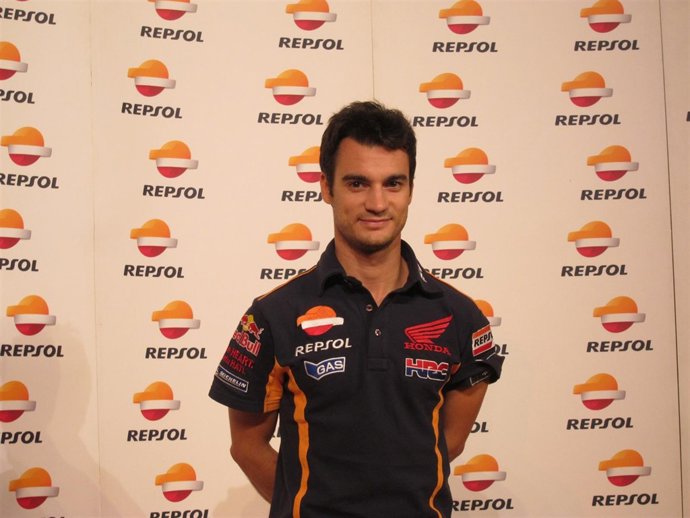  El Tres Veces Campeón Del Mundo De Motociclismo Dani Pedrosa, En Santomera