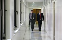 El presidente de Asturias apela al "respeto" en el PSOE y se suma a la campaña en defensa de Vara