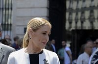 AMP- Cifuentes cree que Barberá debe dejar su escaño y propone cambiar la ley para sustituir a senadores por designación