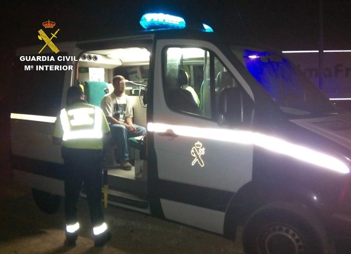 La Guardia Civil Intercepta Al Conductor De Un Camión Articulado De Gran Tonelaj