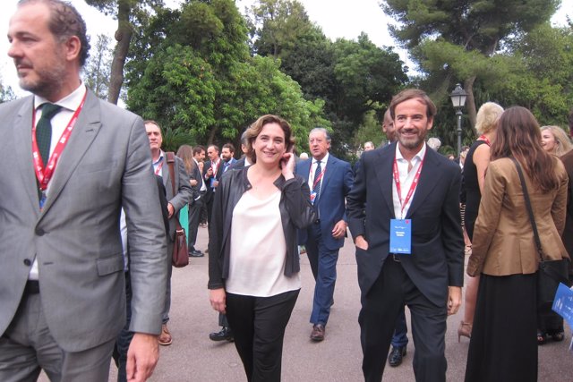 Ada Colau en el acto 'Hola Barcelona'