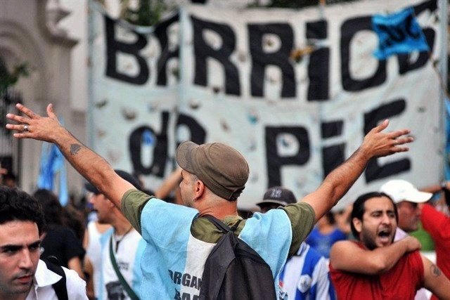La oposición argentina presenta un proyecto de ley para declararla emergencia 