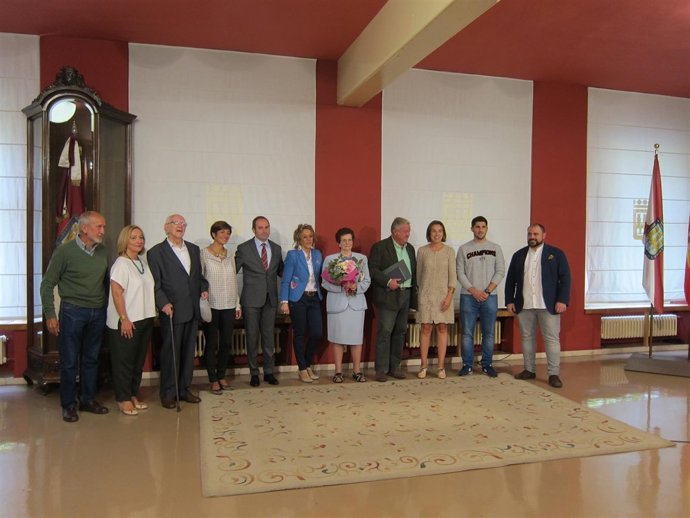 Homenaje en San Mateo a la figura de Víctor Monge