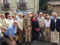 Feijóo anuncia en Os Peares "impuestos cero" para compras de vivenda no rural