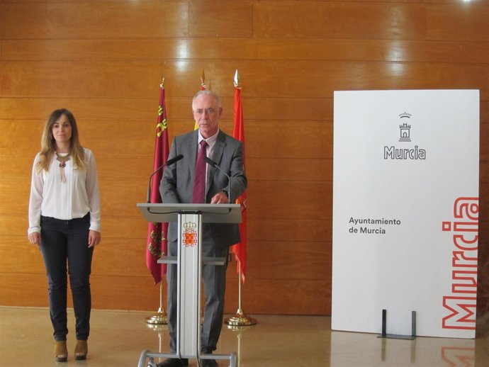 El concejal de Urbanismo, Medio Ambiente y Huerta, Antonio Navarro Corchón