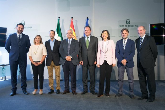 NP, Audios Y Fotografias. Vicepresidente. V Centenario Circunnavegación De La Ti