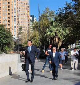 Rus acompañado de su letrado 