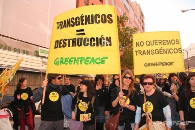 Manifestación contra los transgénicos organizada por Greenpeace