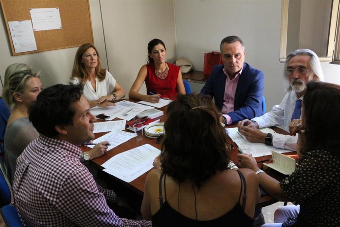 Reunión del PP con la plataforma.