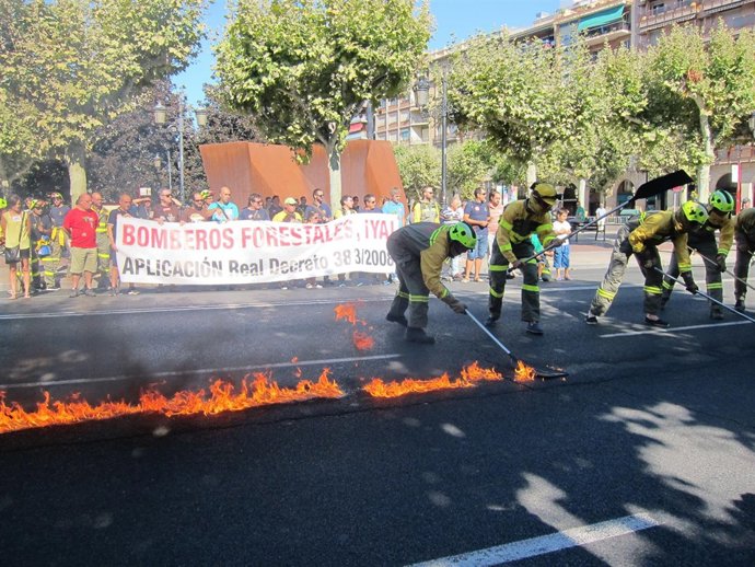Los retenes se manifiestan por la categoría de Bombero Forestal