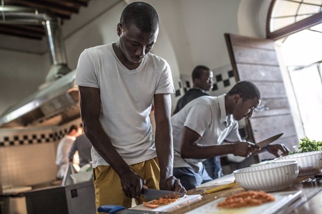 Clases de cocina italiana para inmigrantes en Arezzo