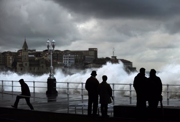 Olas en Gijón