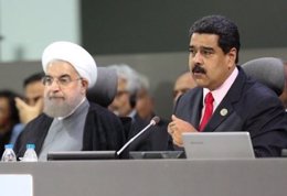 Los presidentes de Irán, Hasán Rohani, y Venezuela, Nicolás Maduro