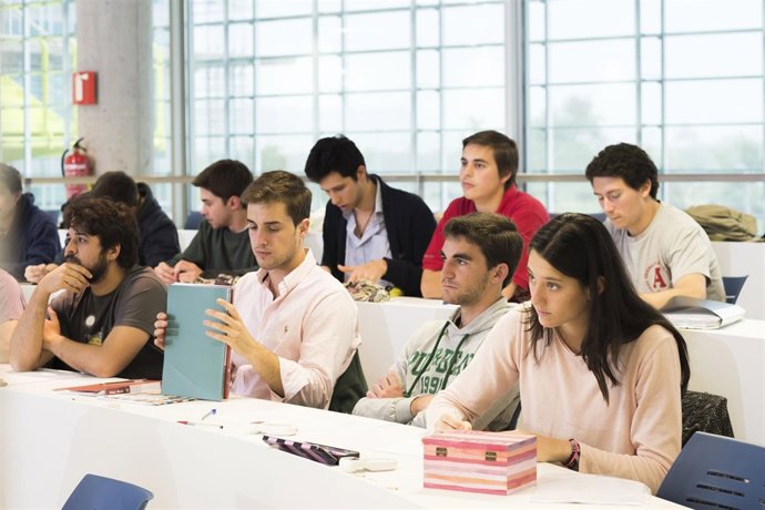 Estudiantes de la Universidad Loyola Andalucía