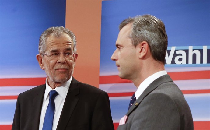 Alexander van der Bellen y Norbert Hofer