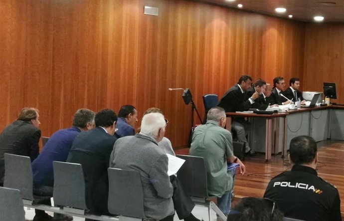 Juicio a Julián Muñoz y exediles por enajenación de terrenos