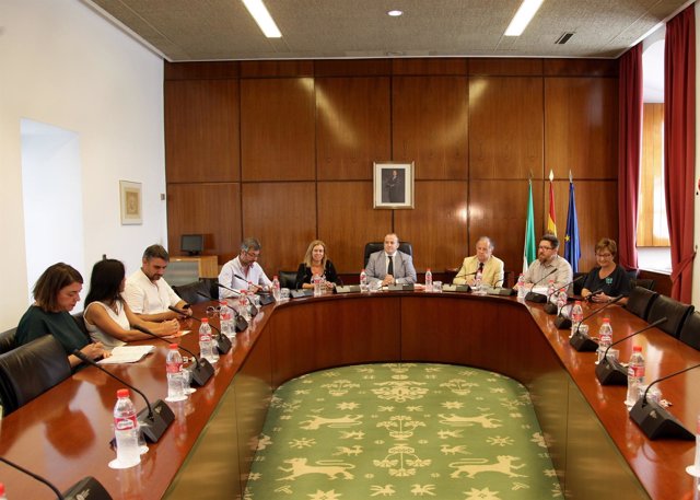 Comisión de investigación por los cursos de formación en el Parlamento andaluz