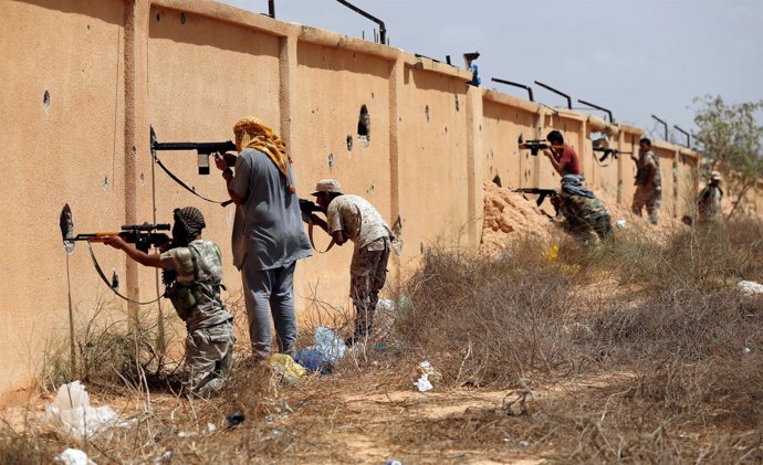 Las fuerzas libias combaten contra Estado Islámico en Sirte