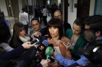 Micaela Navarro reprocha a Rajoy que no reclame el escaño a Barberá