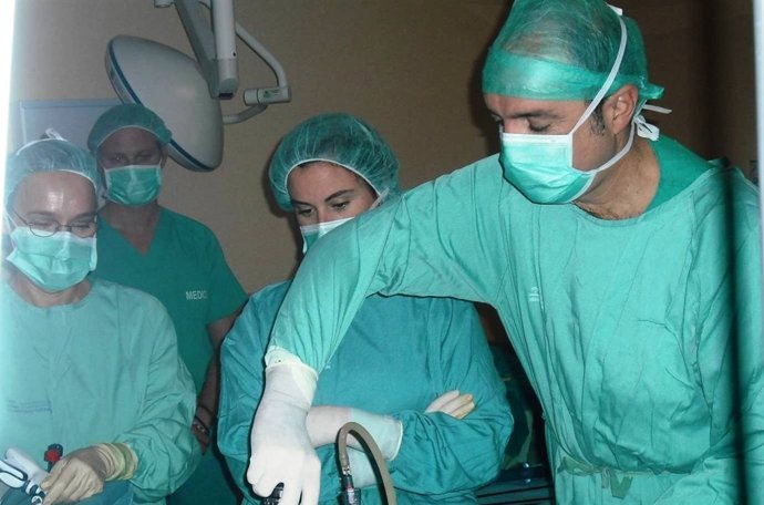 Estudio multicéntrico confirma la excelencia de laparoscopia en obesidad