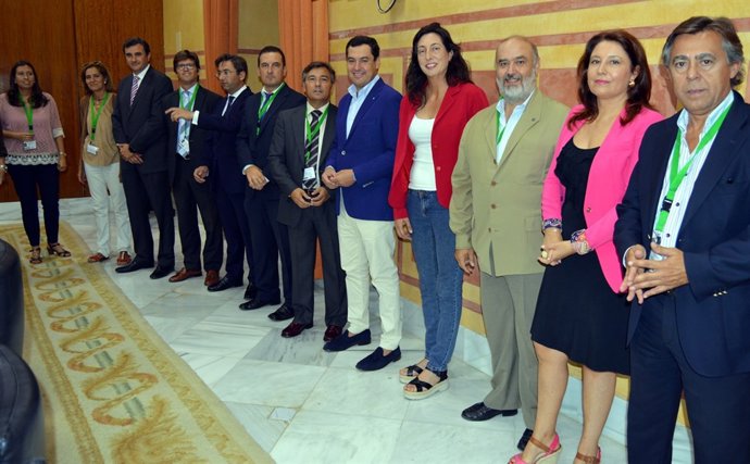 Moreno preside la reunión con representantes del sector de la construcción