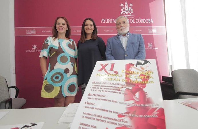 Barbero (izda.), González y Morales presentan el concurso de copla