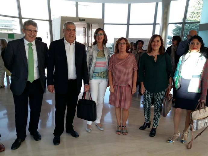 La consejera Broto inaugura en Teruel el curso La Renta Social Básica en Aragón