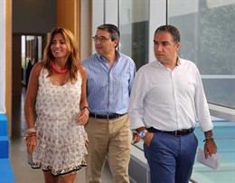 Ana Mata, Francisco Salado y Elías Bendodo, presidente de Diputación