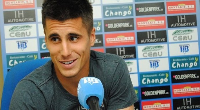 Unai Bustinza repasa la situación del Leganés en Hora Blanquiazul