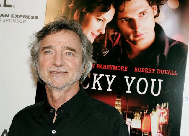 Curtis Hanson