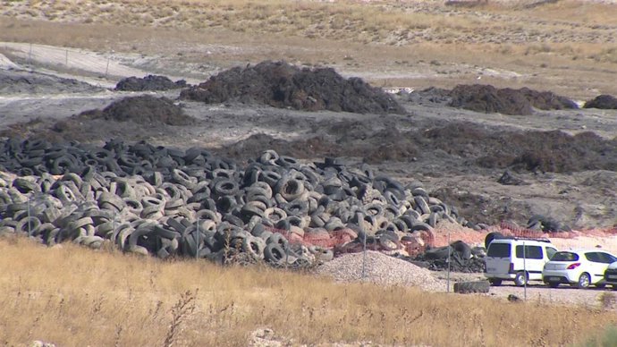 El vertedero de neumáticos de Seseña. 