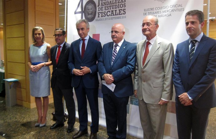 Ferre, De la Torre, Briones, Caracuel y Conde en unas jornadas en Málaga