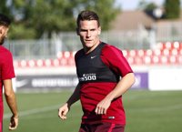 Gameiro: "El partido ante el Barça es especial y muy importante"